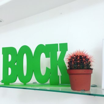 Массаж в студии красоты «Воск» в Одессе. Записаться недорого