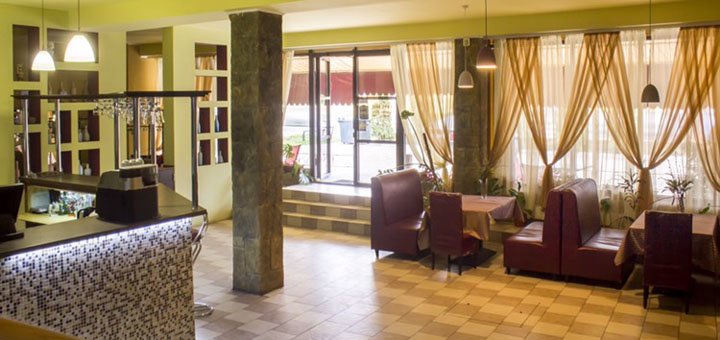 Restaurant of Armenian cuisine «Ani» in Zaporozhye. Book a banquet for a promotion.