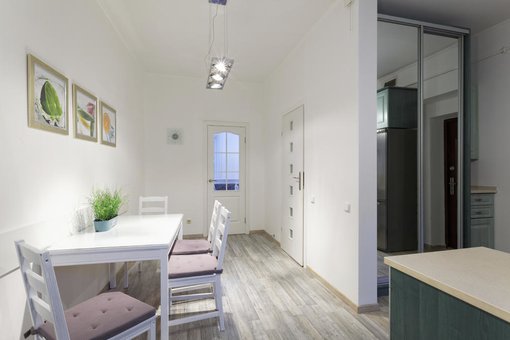Discounts for renting apartments for 4 people in the center of lviv