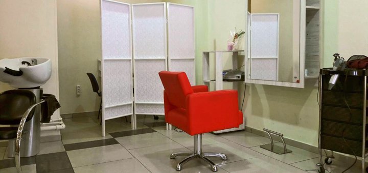 Жіночі стрижки у приватного перукаря Тетяни Сокоренко у Запоріжжі. Замовити зі знижкою