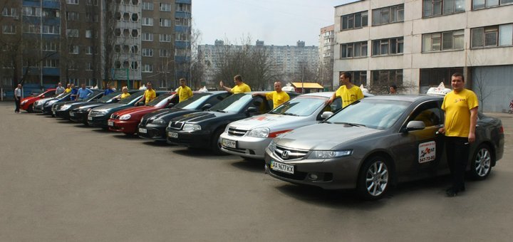 Network of driving schools "Karat" in Kiev. Pay for driving lessons at a discount.