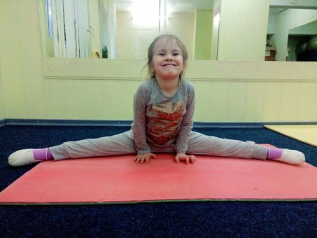 Gym of the sports club «Athlete» in the Dnieper. Buy a subscription for the promotion.