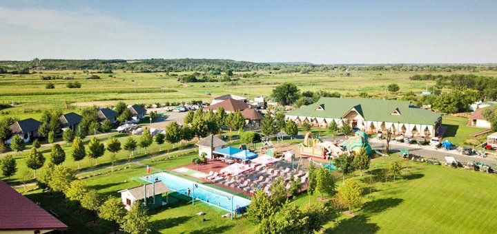 Відпочивайте на базі відпочинку «Берег» за акціі35