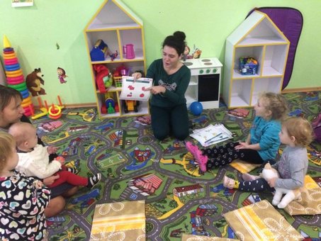 Developing activities for kids in the kindergarten "Lollipops" in the Dnieper. Enroll the child in the kindergarten for a special offer.