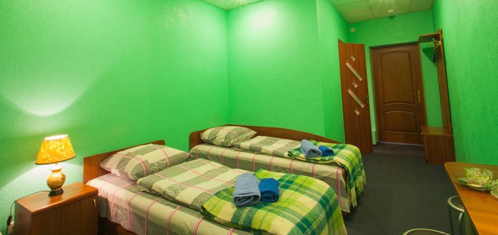 Номер в отеле «Круиз» в Броварах. забронировать номер со скидкой. Отели в броварах со скидкой.