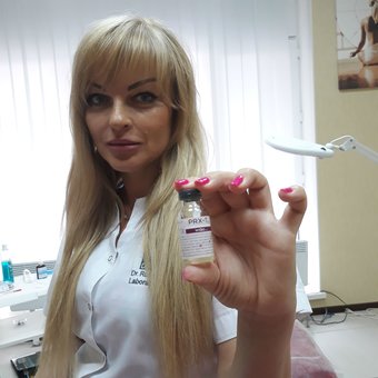 Пілінги в косметологічному кабінеті Vinoslavskоy Yulii в Києві. Робіть по знижці.