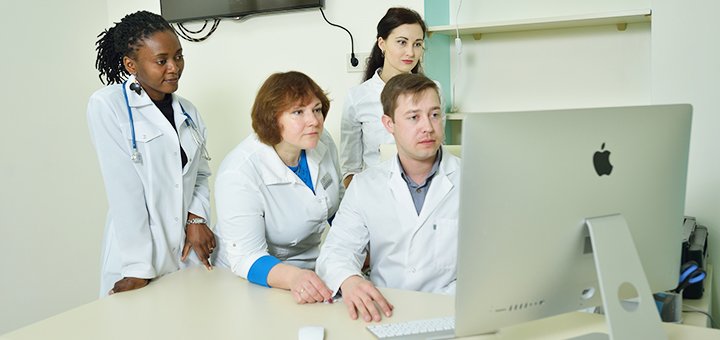 По скидке аппаратная косметология лица в клинике IMP clinic