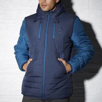 Фирменные спортивные куртки в магазине «Sport Style». Купить фирменную спортивную куртку со скидкой