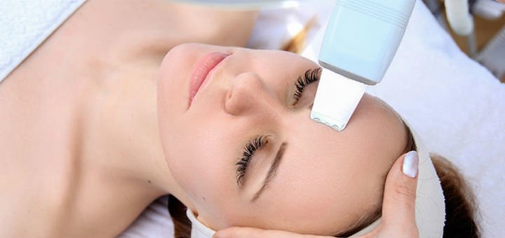 Ультразвукове чищення обличчя в салоні Calendula Beauty Room у Броварах. Записуйтесь до косметолога з акції.