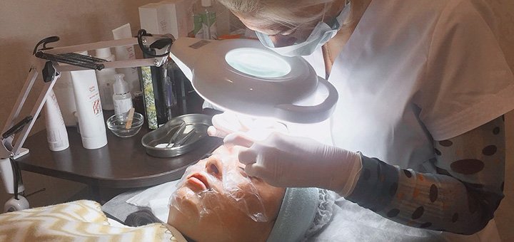 Calendula-Beauty-Room – студія краси в Броварах. Записуйтесь на контурну пластику губ по акції.