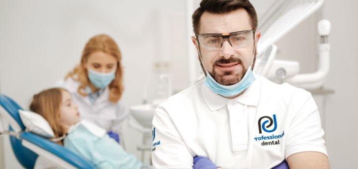 Стоматологічна клініка «ПрофесіоналДентал» у Києві. Лікуйте зуби зі знижкою.