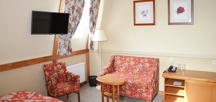 Знижки на відпочинок в premier hotel pochaiv в почаеве13