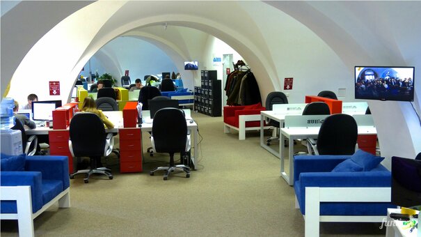 Знижки на оренду офісного приміщення від коворкінг платформи ihub