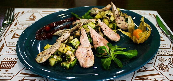 «Азбука вкуса» - кафе полезной еды в Киеве. Ужинай по акции.