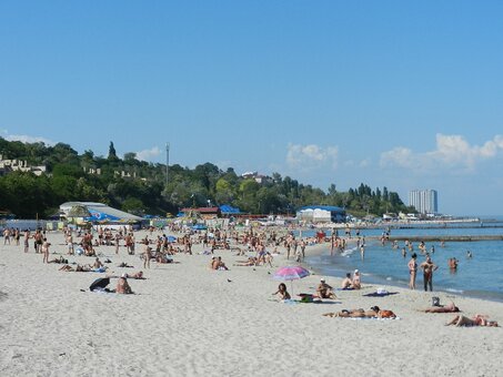 Big fountain beach in odessa. relax on a coupon