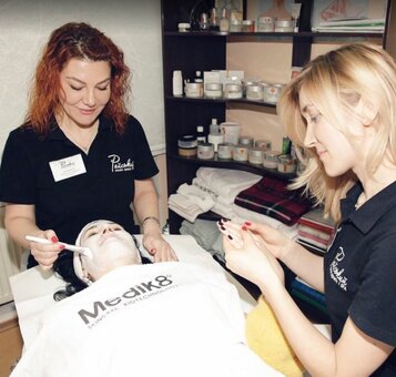 Peeling in the raysky cherkasy beauty salon. sign up for a peeling for a promotion
