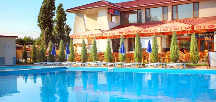Hotel "27 Zhemchuzhin". Relax with a discount