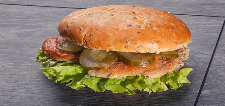 Гамбургер з куркою в «Bon Jour Menu»