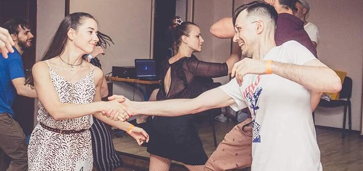 «Rock Dance Studio» - Студия танцев в Киеве. Записывайся на занятия со скидкой.