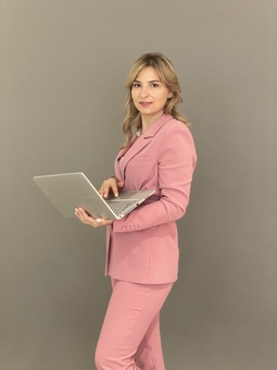 Психоаналитик Юлия Федосеева в Киеве. Записаться по скидке.