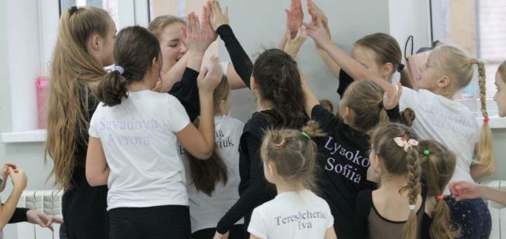 Танцевальные мастер классы «Lysokon Dance Studio» в Киеве. Записаться в школу танцев по скидке.