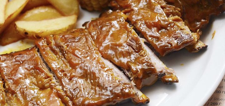 Visit the beer restaurant “Ribs and Beer” with a 3 discount