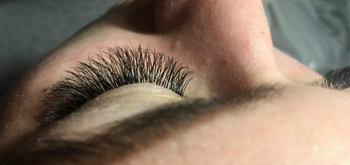 Lamination of eyelashes in the «Heaven» beauty parlor