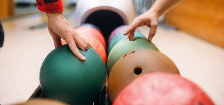Боулинг клуб Bowling club 24 в Харькове. Со скидкой.