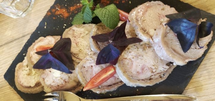 Семейное кафе Family Palace Kazka, акции на праздник