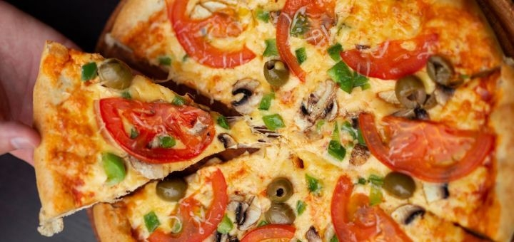 Discount on menu at Damascus bar