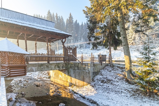 Готель Villa Nikoletta у Буковелі. Відпочивайте по акції 79