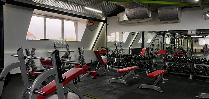 Тренажерна зала iGYM. Відвідуйте по акції 22