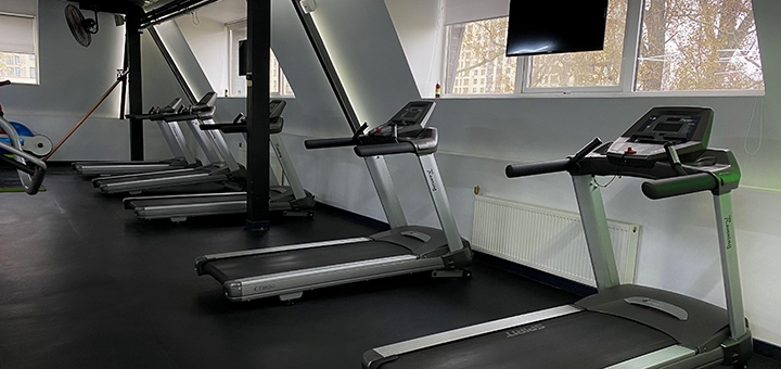 Тренажерна зала iGYM. Відвідуйте по акції 24