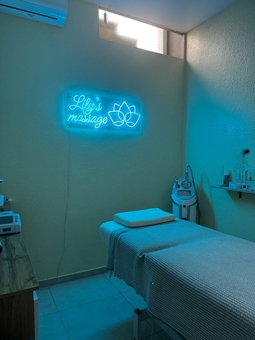 Massage studio Lily`s massage. Visit with the promotion 20