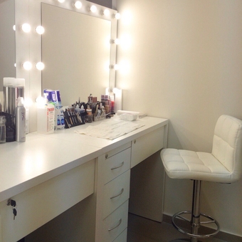 Салон Witcheva во Львове. Посещайте по акции 1