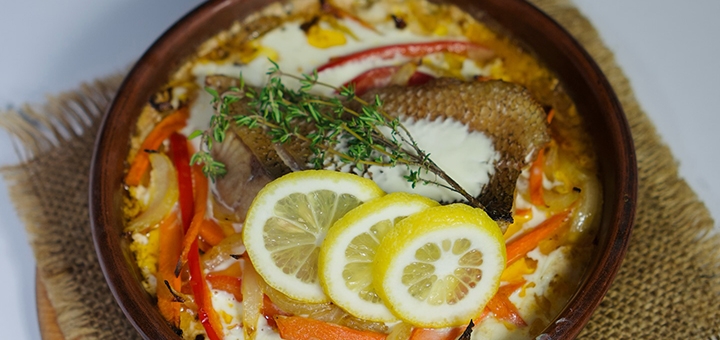 Mamina Khustka, a Ukrainian cuisine café. Visit with a special offer of 3.