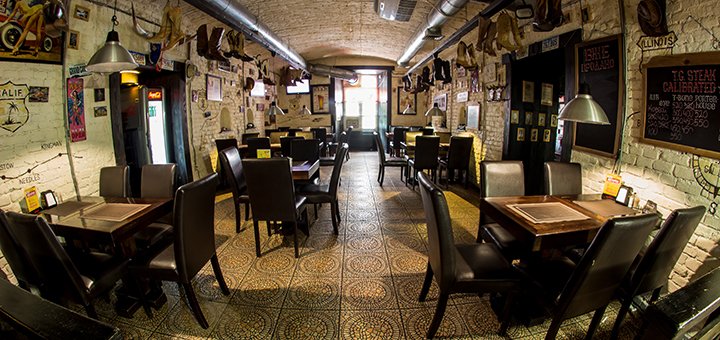 Steakhouse &quot;the grill&quot;