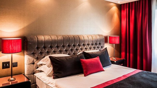 Hotel room "Khreshchatyk". Book a room at a discount