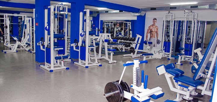 Тренажерний зал у фітнес-центрі «Athletic Build» у Дніпрі. Записуйтесь по акції