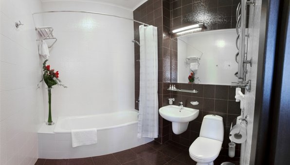 Discounts for holidays in the hotel "Alexandrovskiy" 25