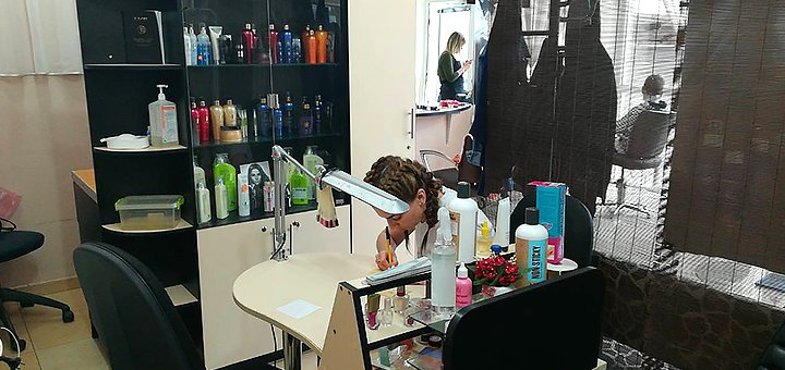 Знижка на стрижку і укладку в салоні краси rai