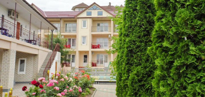 Discounts for holidays in the boarding house romantica4