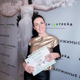 Бугаева Ольга мастер перманентного макияжа в Киеве. Записывайтесь на татуаж по акции.