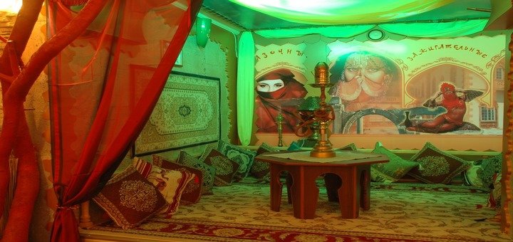 The hall of the restaurant "White Sun of the Desert." Visit at a discount