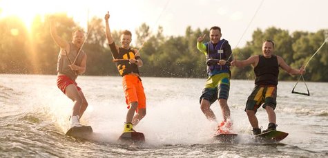 Shutterstock_295920032